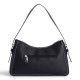 Bolso AMICHI de hombro negro con textura granulada y costuras a contrast - Querol online