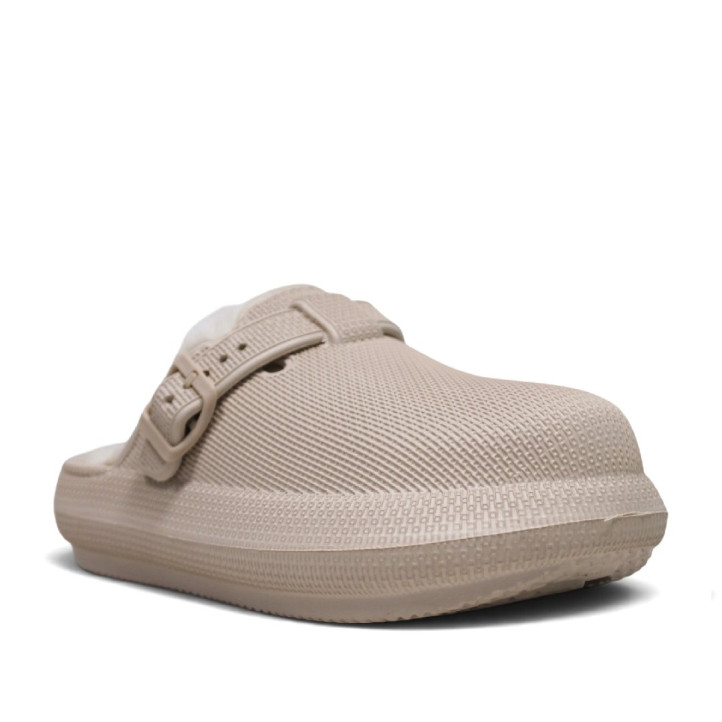 Zuecos Nicoboco de mujer beige con hebilla ajustable y forro suave - Querol online