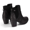 Botines tacón Chika 10 negros con costuras decorativas y tacón ancho de 6 cm