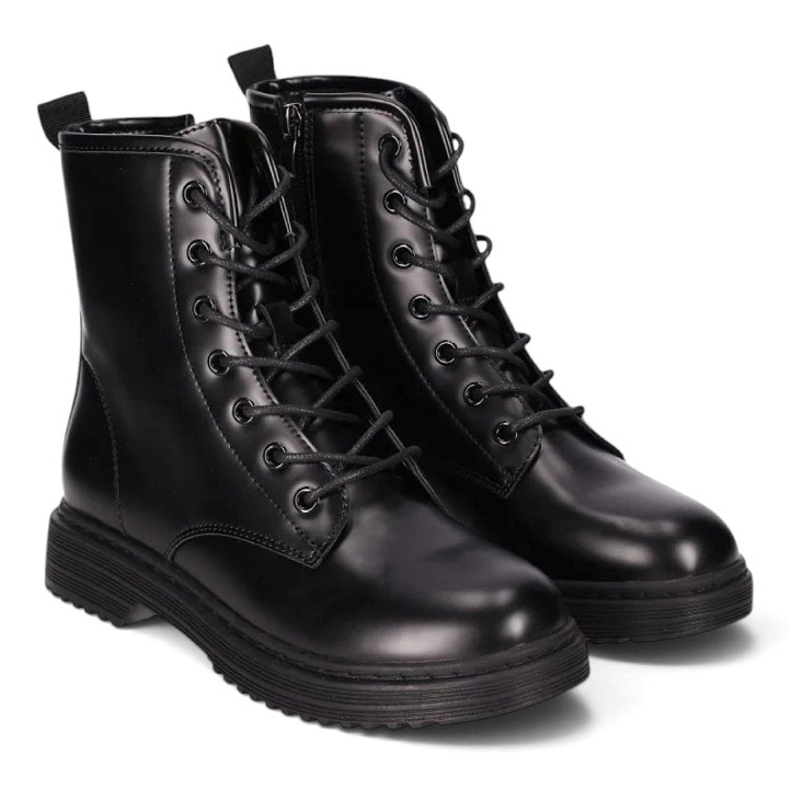 Botins Chika 10 militars negres de pell vegana amb cordons i taló baix - Querol online