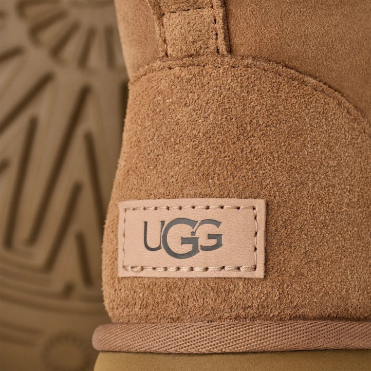 Botes australianes UGG Classic Mini II color chestnut amb pell d'ovella - Querol online