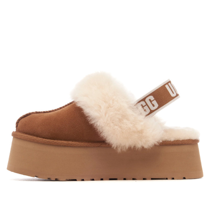 Zuecos UGG Funkette color chestnut con plataforma y pelo de oveja - Querol online
