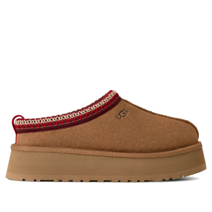 Zuecos UGG Tazz II en color Chestnut con plataforma y detalle trenzado rojo - Querol online