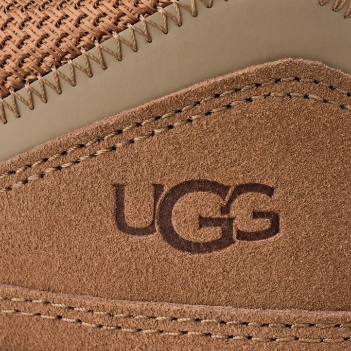 Sabatilles UGG Lowmel Chestnut amb cordons amples i detalls de camussa - Querol online
