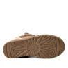 Sabatilles UGG Lowmel en color Sand amb cordons amples i detalls de camussa