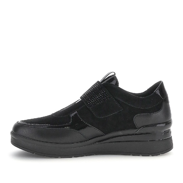 Zapatillas STONEFLY Cream 68 negros con velcro, strass y cuña - Querol online