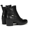 Botines tacón Fluchos Nydia negros de piel con tacón y hebilla decorativa