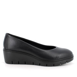 Zapatos cuña Imac de mujer negros con cuña y suela dentada - Querol online