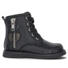 Botines Chicco negros con cordones, cremallera lateral y corazones decorativos