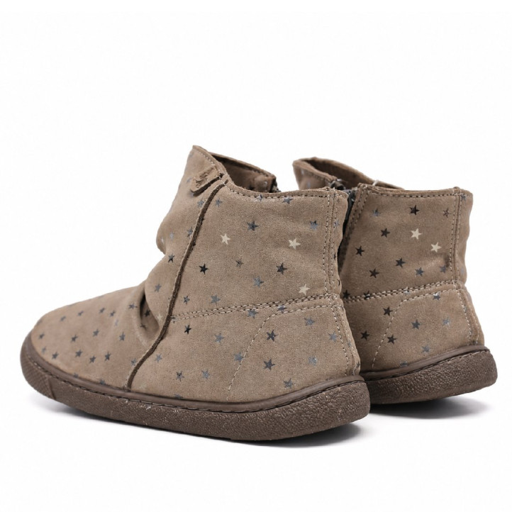 Botines Vulladi taupe con estampado de estrellas y cierre de velcro - Querol online