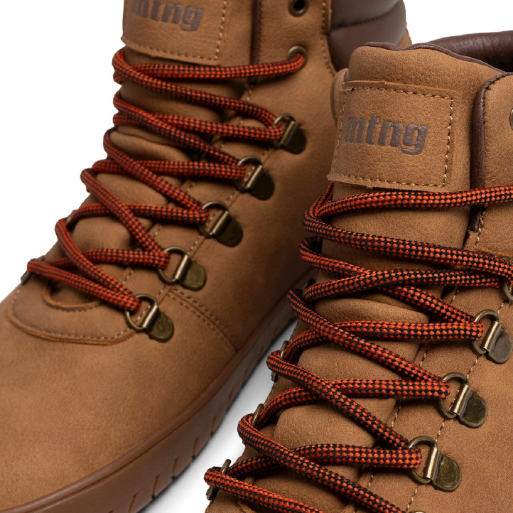 BOTINES DE HOMBRE MUSTANG FREE JYM MARRON 85004W 63612 - Querol online