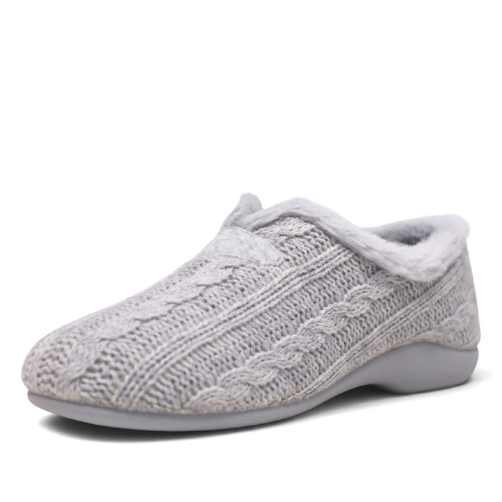 Zapatillas casa Garzon de mujer grises de punto trenzado con pelo interior - Querol online