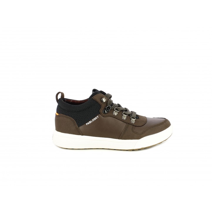 Botines Pablosky marrones con cordones ajustables y forro transpirable - Querol online