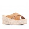 Sandalias plataformas Redlove con doble tira cruzada y marrones claro