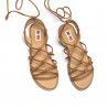 Sandalias planas Mustang marrones con detalle de nudos en el empeine