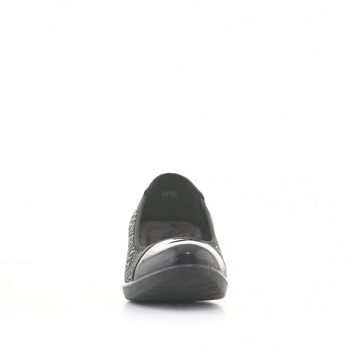 Zapatos cuña Amarpies negras estampadas con cuña media - Querol online