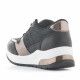 Zapatillas deporte K-TINNI negras con detalles metalizados y cuña - Querol online