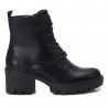 Botines tacón Xti negros con suela dentada y cordones